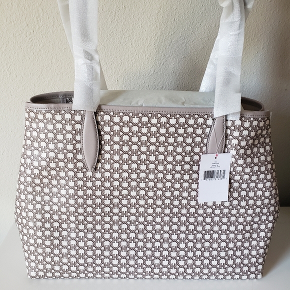 ❗SOLD❗💕Kate Spade "Spade Link" Tote - Picture 6 of 15